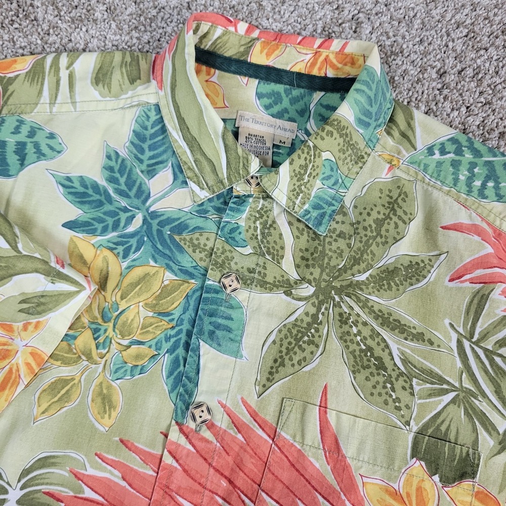 The Territory Ahead Mens‎ Medium Multicolor AOP Floral Button Up Short Sleeve